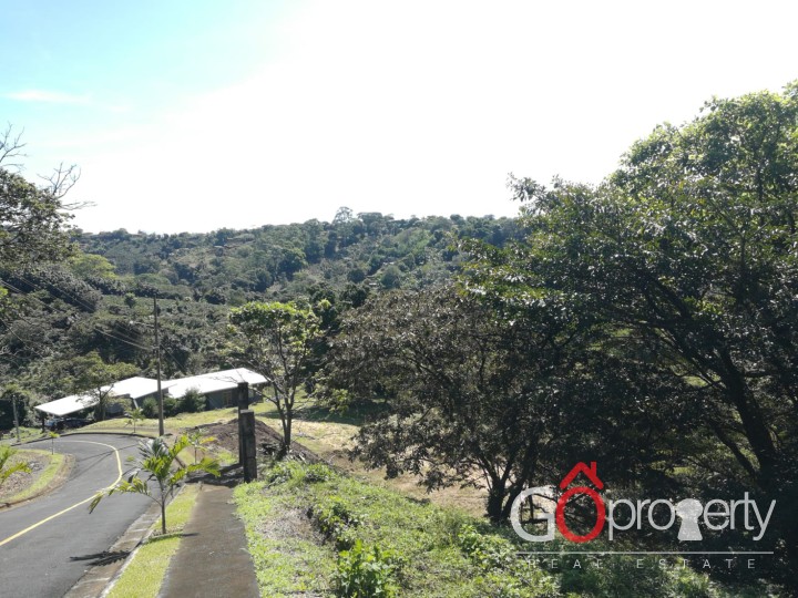 Venta de lote en condominio en Grecia, Alajuela